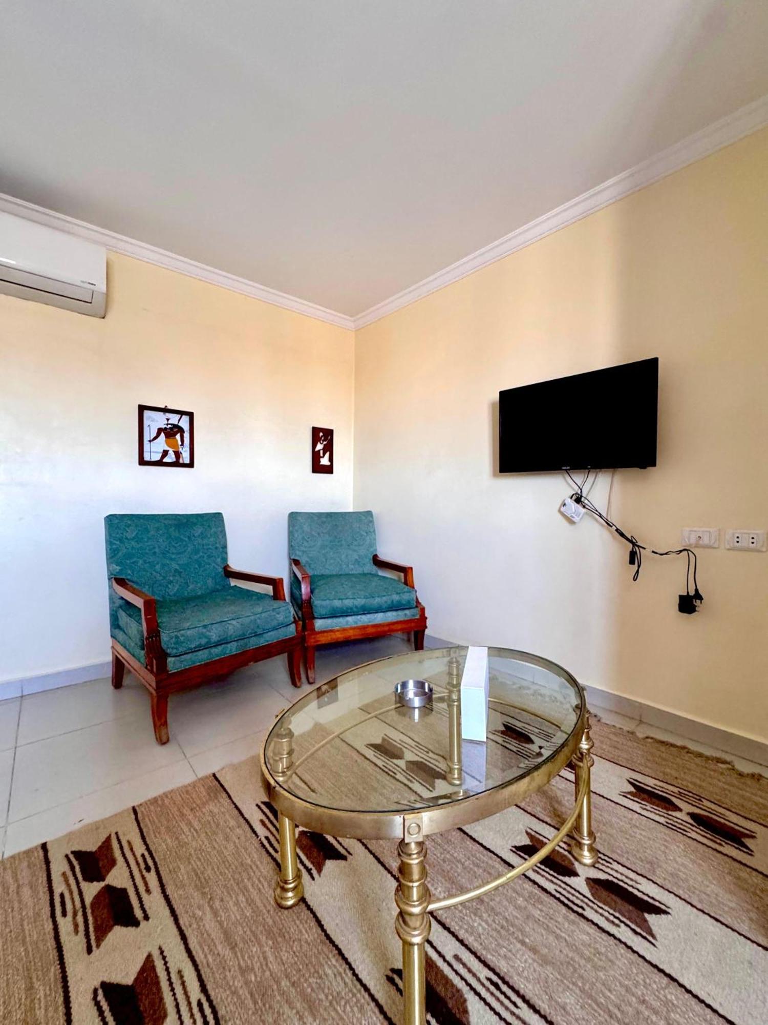Hotel Pyramids Tower Nazlet el-Sîsi